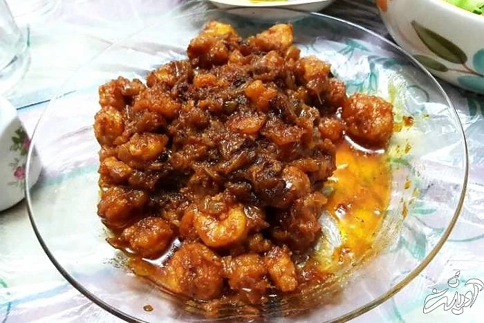 دو پیازه میگو از غذاهای لذیذ بندرعباس دو پیازه میگو